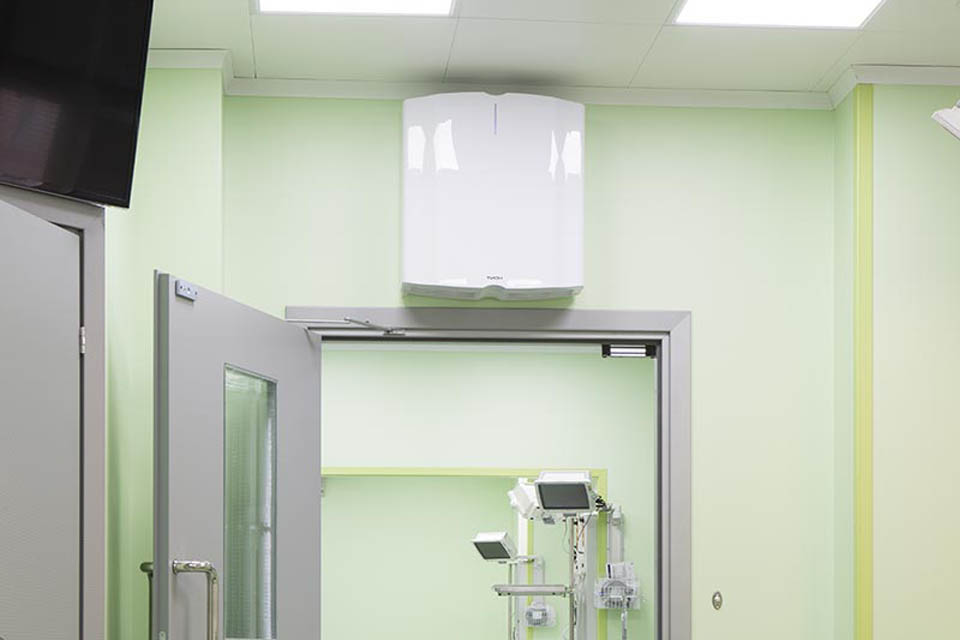 Бактерицидные облучатели рециркуляторы воздуха в медицинских учреждениях